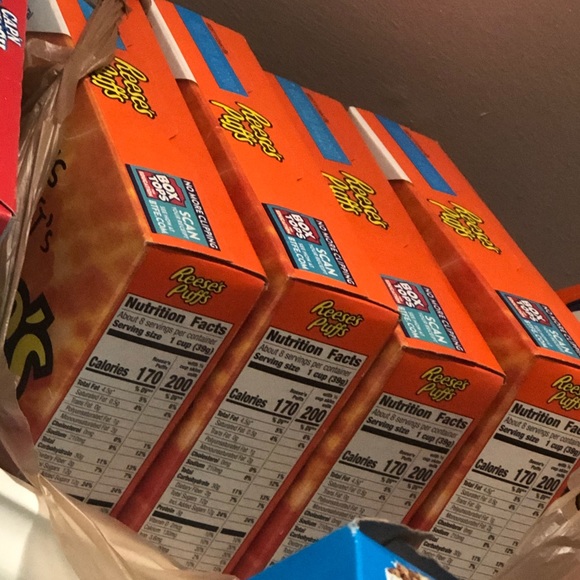 Travis Scott Reese’s Puffs (Normal Size) - Picture 2 of 2